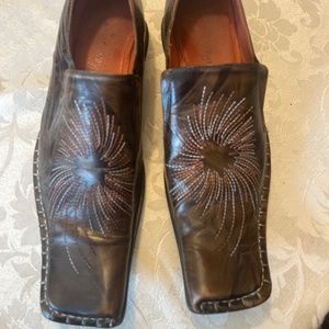 Robert Wayne dress shoes